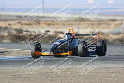 media/Nov-17-2024-CalClub SCCA (Sun) [[5252d9c58e]]/Group 3/Qual (Star Mazda Entrance)/